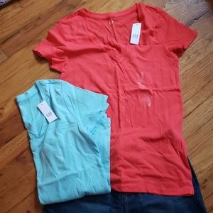 Gap cotton v neck t shirts